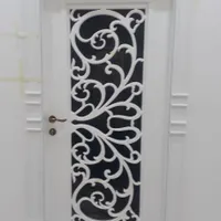 نصاب درب چوبی|خدمات پیشه و مهارت|یزد, |دیوار