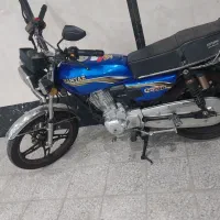 هندا ۲۰۰ همتاز