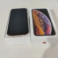 اپل iPhone XS با حافظهٔ ۲۵۶ گیگابایت