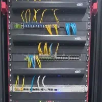 خدمات تخصصی شبکه و کامپیوتر