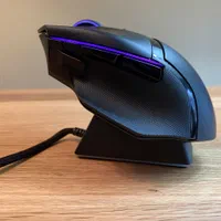 موس بی سیم ریزر Razer basilisk Ultimate همراه داک