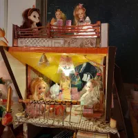 خانه ی عروسکی ،پنت هوس ۱۵ تومن