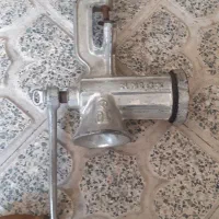 چرخ گوشت قدیمی