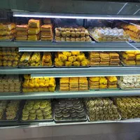 انواع کیک و شیرینی خشک کیفیت خوب قیمت مناسب|خدمات پذیرایی، مراسم|اهواز, نبوت|دیوار