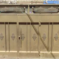 درب حیاطی ۲/۵×۳ کاملا سالم