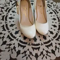 کفش مجلسی سایز۳۸فقط یک بار استفاده شده