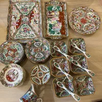 اجناس مرغی و انتیک قدیمی و زیر سیگاری و اجیل خوری