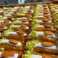 نیازمند کارگر در کارخانه باقلوا|استخدام خدمات فروشگاه و رستوران|تبریز, |دیوار