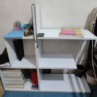 کتابخانه دیواری