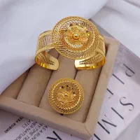 دستبند|بدلیجات|شهریار, شهریار|دیوار