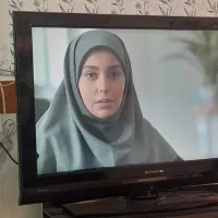 تلویزیون ال سی دی۴۶اینچ بسیارسالم دووفروشی