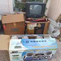 فروش یک جا سه عدد تلویزیون و یک عدد ضبط