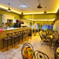 استخدام قیلیون زن و سالندار مجرب و مجرد|استخدام خدمات فروشگاه و رستوران|یاسوج, |دیوار