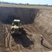 حفر استخر ذخیره آب