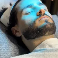 خدمات فیشال ( پاکسازی صورت )