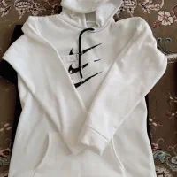 دو عدد هودی نو