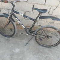 دوچرخه ۲۴|دوچرخه، اسکیت، اسکوتر|نیمروز, |دیوار