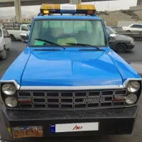 نیسان جرثقیل و یدکش دیزل عروسک