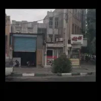 فروش خانه ویلایی با۳ باب مغازه بَرِ میدان کشاورز