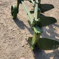 شخم رومانی|ماشین‌آلات صنعتی|رودخانه, |دیوار