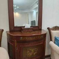 آینه وکنسول