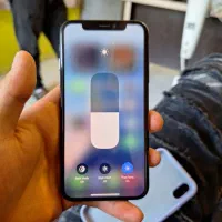 ایفون xs