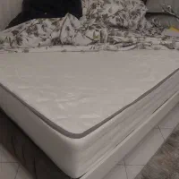 تشک طبی و پتو و بالش