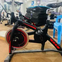 دوچرخه ثابت باشگاهی