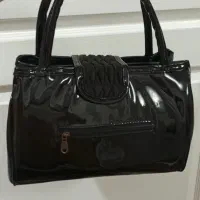 کیف|کیف، کفش، کمربند|باغستان, |دیوار