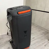 پارتی باکس‌جی بی ال ۷۱۰ در حد نو party box jbl 710