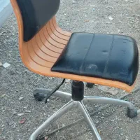 صندلی|دفتر کار|رباط‌کریم, حصار مهتر|دیوار