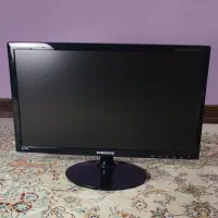 مانیتور سامسونگ ۲۲ اینچ سالم و کم کارکرد
