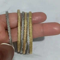 ۸عدد النگوطلاروس