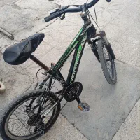 فروش دوچرخه ۲۰ در حد نوسالم یه جفت کمکی نو