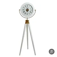 ساعت ایستاده