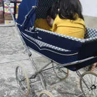 کالسکه انگلیسی قدیمی جنس عالی.