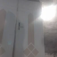 در اتاق خواب