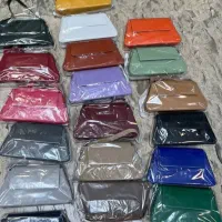 حراج کیف به دلیل تغیر شغل|کیف، کفش، کمربند|تربت‌حیدریه, بالا ولایت|دیوار