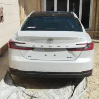 کمری مدل ۲۰۲۵،هیبرید LEژاپن، داخل چرم