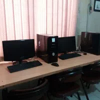 استخدام مدرس کامپیوتر