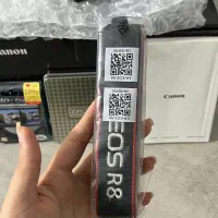 دوربین کنون r8 همراه با لنز کیت|دوربین عکاسی و فیلم‌برداری|هشتگرد, شهرک بعثت|دیوار