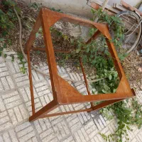 چهارپایه آهنی ۷۰در۷۵سانت