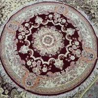 فرش گرد خوشرنگ