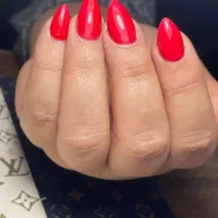 جشنواره یلدای۵۰٪درصدی کاشت ترمیم و اموزش ناخن|خدمات آرایشگری و زیبایی|رشت, فلسطین|دیوار