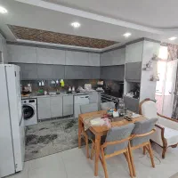 اپارتمان ۸۵ متری/دو خواب/دو کله* جنوبی*