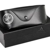 عینک آفتابی پیدا شده