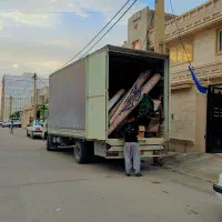 جابجایی درون‌شهری دیر کنگان تضمینی با کارگر