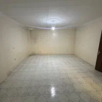۵۵ متر تک واحدی  نزدیک مترو  در حال نقاشی