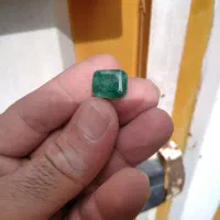 سنگ زمرد اصل