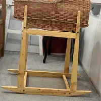 گهواره حصیری با پایه چوبی|تخت و صندلی بچه|نیشابور, شهرک جانبازان|دیوار